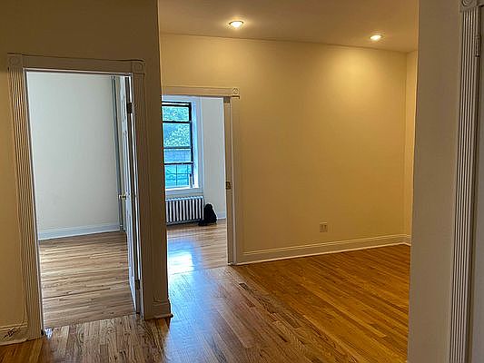 2nd image of 630 Saint Nicholas Ave #4