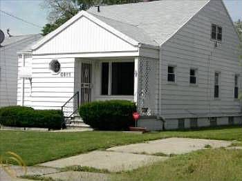 2nd image of 6811 Grandville Ave