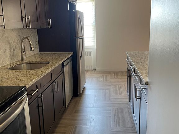 3rd image of 747 10th Ave APT 13F