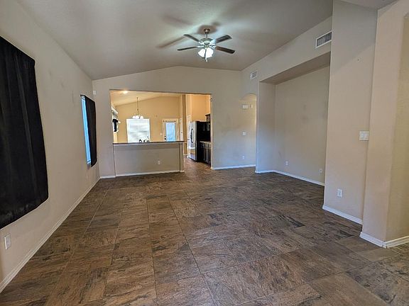 3rd image of 14641 Igor Kaleri Ave