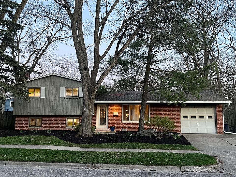 1st image of 1246 Kuehnle Ave