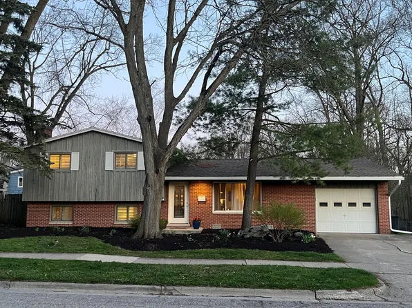1246 Kuehnle Ave, Ann Arbor, MI 48103