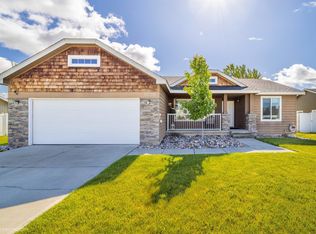 1038 N Oasis Ave, Deer Park, WA 99006