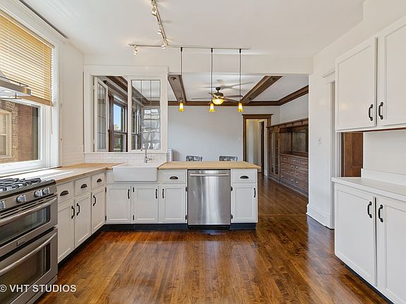 3rd image of 1100 W Columbia Ave APT 3E
