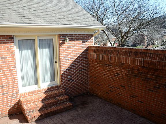 5th image of 1417 Kenton Way