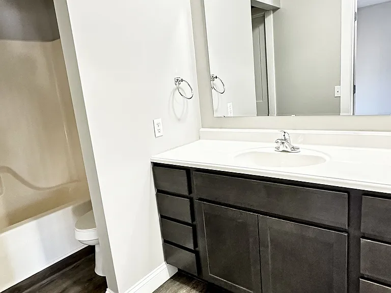 1111 Columbus Cir #B — Photo 7