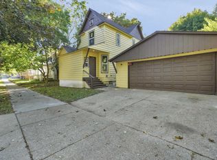 425 Harlan Ave NE, Grand Rapids, MI 49503