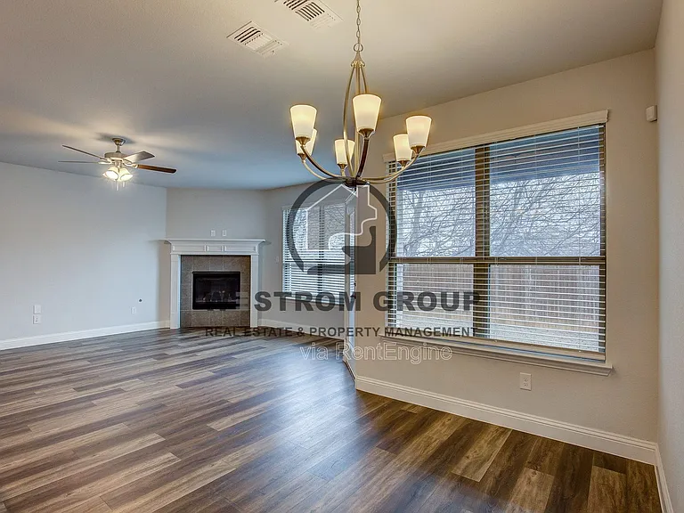 10320 Linger Ln — Photo 15