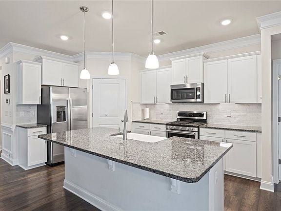 2nd image of 315 Pollyanna Dr