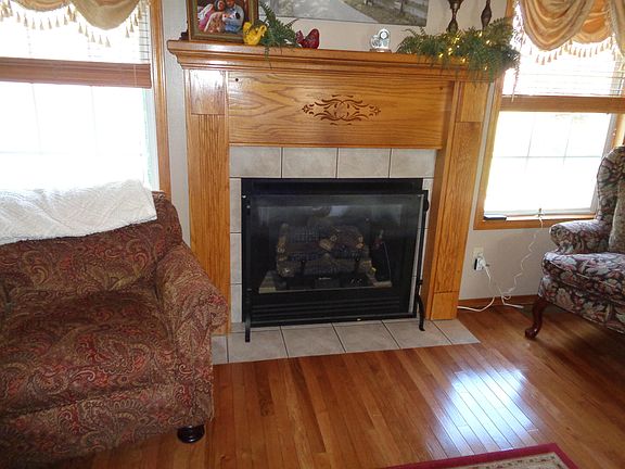 4th image of 106 Blankenship Court