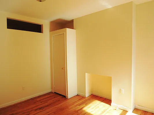 Rented by J Misrahi Realty Corp | media 3