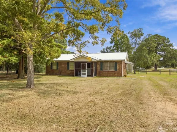 100 Arvie Dr, Dothan, AL 36301