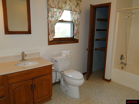 4th image of 28791 38th St