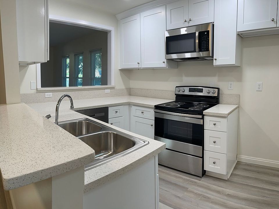 1st image of 12629 Orange Dr APT 1