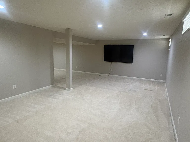 3839 Taft Ave — Photo 37