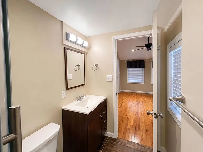 3703 Mount Vernon Ave — Photo 7