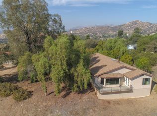 865 Mountain View Rd, El Cajon, CA 92021