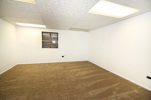 1st image of 2118 E Robinhood Ln