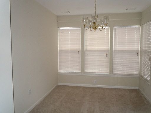4th image of 13105 Briarcliff Ter APT 1113
