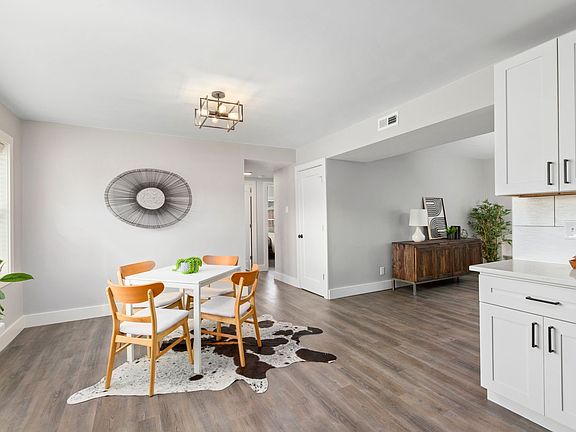 4th image of 8360 Delmar Blvd #0df02c17f