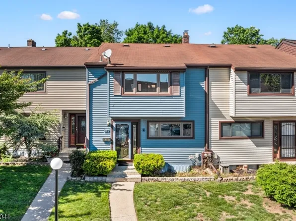 489 Brookside Ln, Hillsborough Twp., NJ 08844