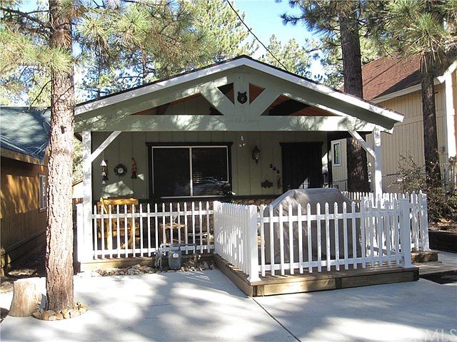 1st image of 245 Highland Ln