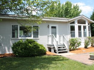 176 Eon Ln, Wilmington, IL 60481