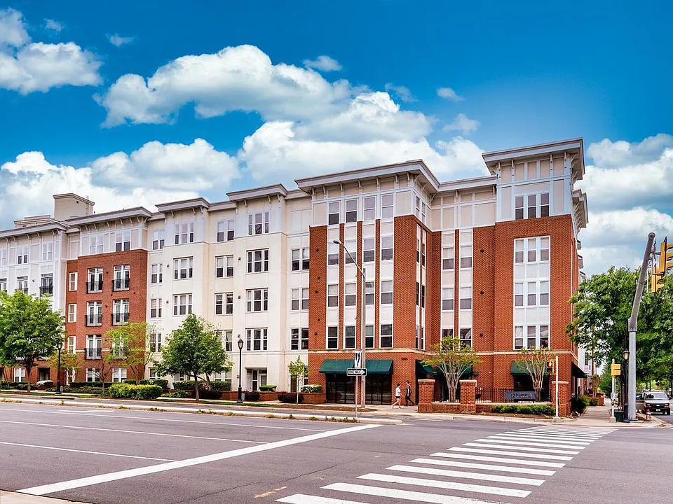 2665 Prosperity Ave #216