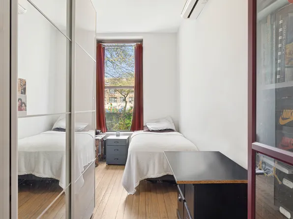 7 East 129th Street image 9 of 25