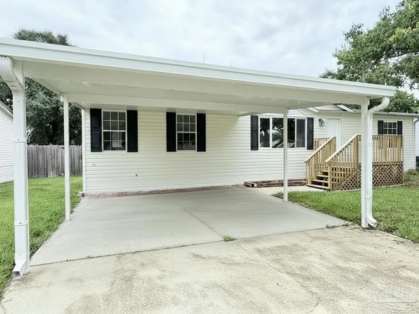 6368 Footprint Dr, Pensacola, FL 32526