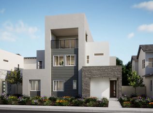 Crescent 2X Plan, Great Park Neighborhoods : Crescent at Luna Park, Irvine, CA 92618