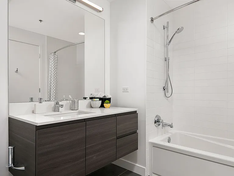 Hubbard 221 — Photo 25