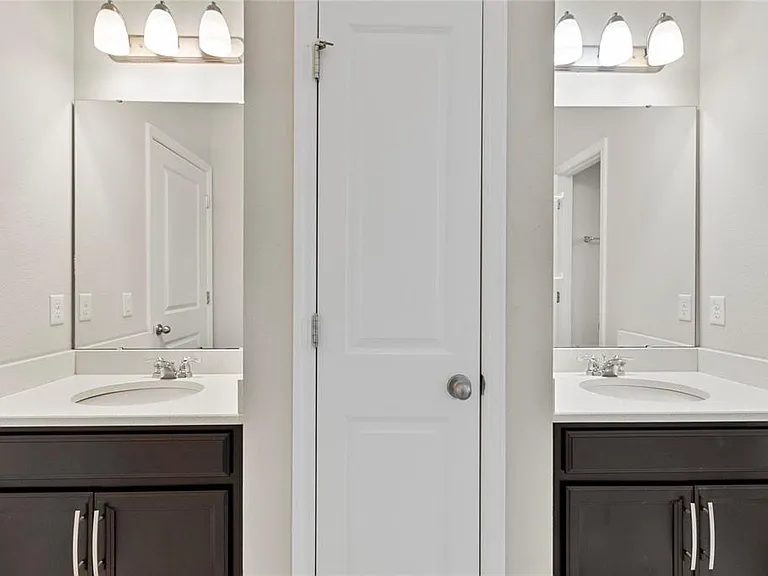 8764 Powder Ridge Trl — Photo 34