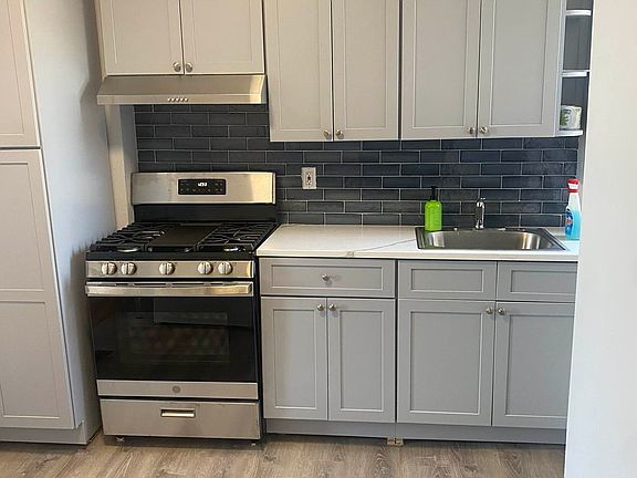 2nd image of 69 Beadel St APT 3F