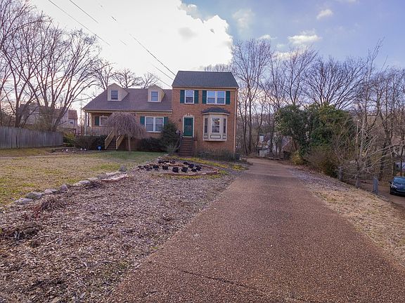 3rd image of 1116 Oakway Ct