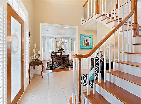2nd image of 30336 Saint John Dr