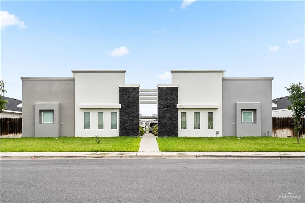 2 bed, 2.0 bath, 1000 sqft, $1,100 — Photo 1