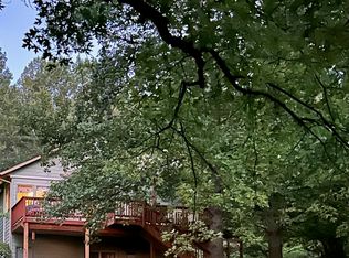 (Undisclosed Address), Charlottesville, VA 22911