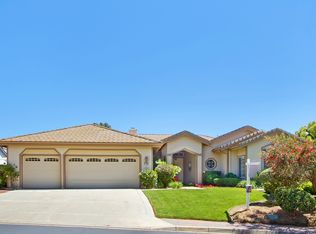 1069 Barsky Ln, Fallbrook, CA 92028