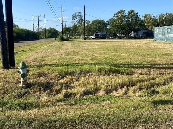 4500 Morris St, Victoria, TX 77901