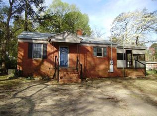 1112 Morningside Dr, Kinston, NC 28501