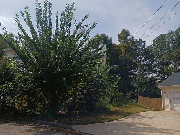 2nd image of 2130 Lown Farm Ln