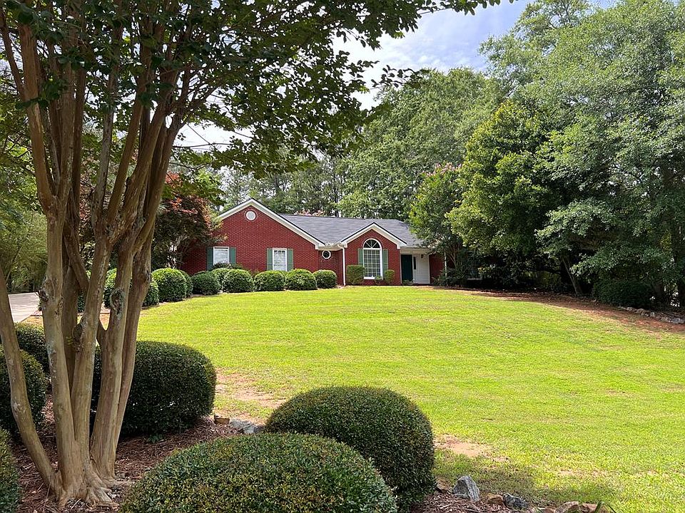 1st image of 204 Day Lake Dr