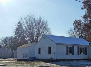 403 E King St, Polo, IL 61064