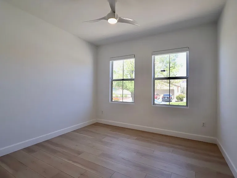 1605 Williamsport St — Photo 19