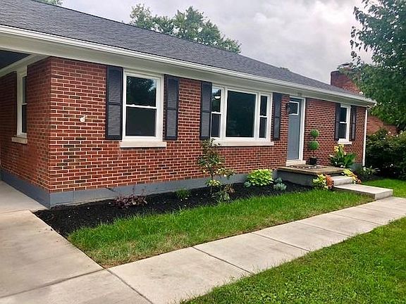 3rd image of 120 Greenwood Dr