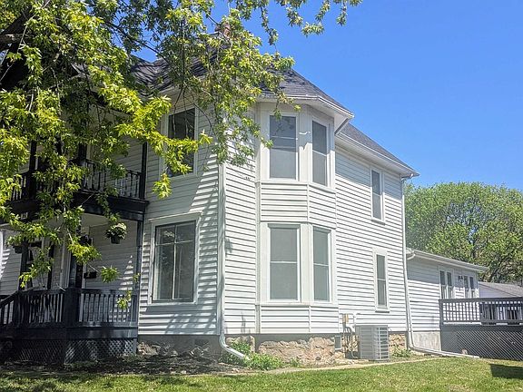 2nd image of 161 N Bristol St