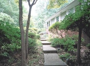 21 Flintlock Dr, Warren, NJ 07059