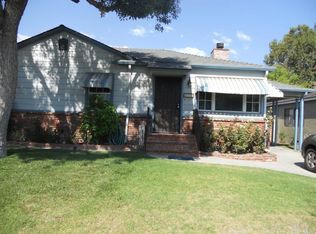 820 N Beachwood Dr, Burbank, CA 91506