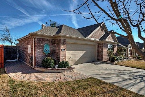 2nd image of 1209 Whitemoss Dr